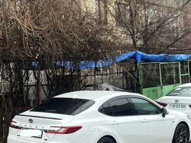 Toyota Camry 2024 — миниатюра 2