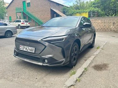 Subaru Solterra Premium 2022 — миниатюра 2