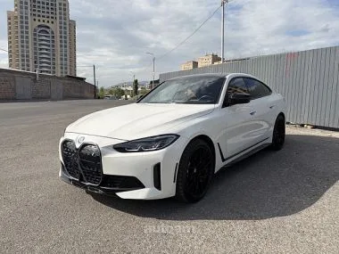 BMW i4 2023 — миниатюра 2