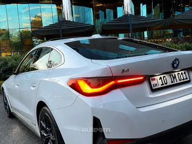 BMW i4 2024 — миниатюра 2