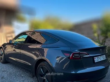 Tesla Model 3 LONG RANGE 520 2023 — миниатюра 2