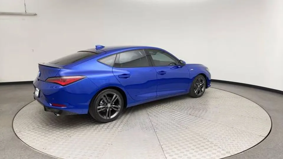 Acura Integra 2023 — миниатюра 2