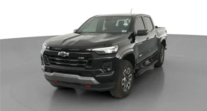 Chevrolet Colorado Crew Cab Z71 2024 — фото 1, купить с доставкой в Москву