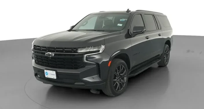 Chevrolet Suburban RST 2023 — фото 1, купить с доставкой в Москву