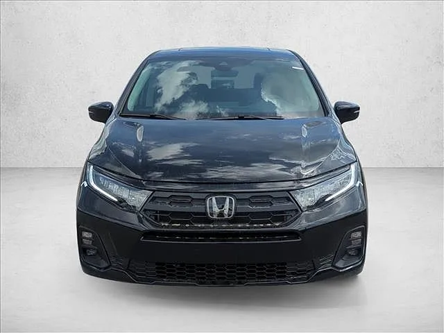 Honda HR-V EX-L 2026 — фото 1, купить с доставкой в Москву