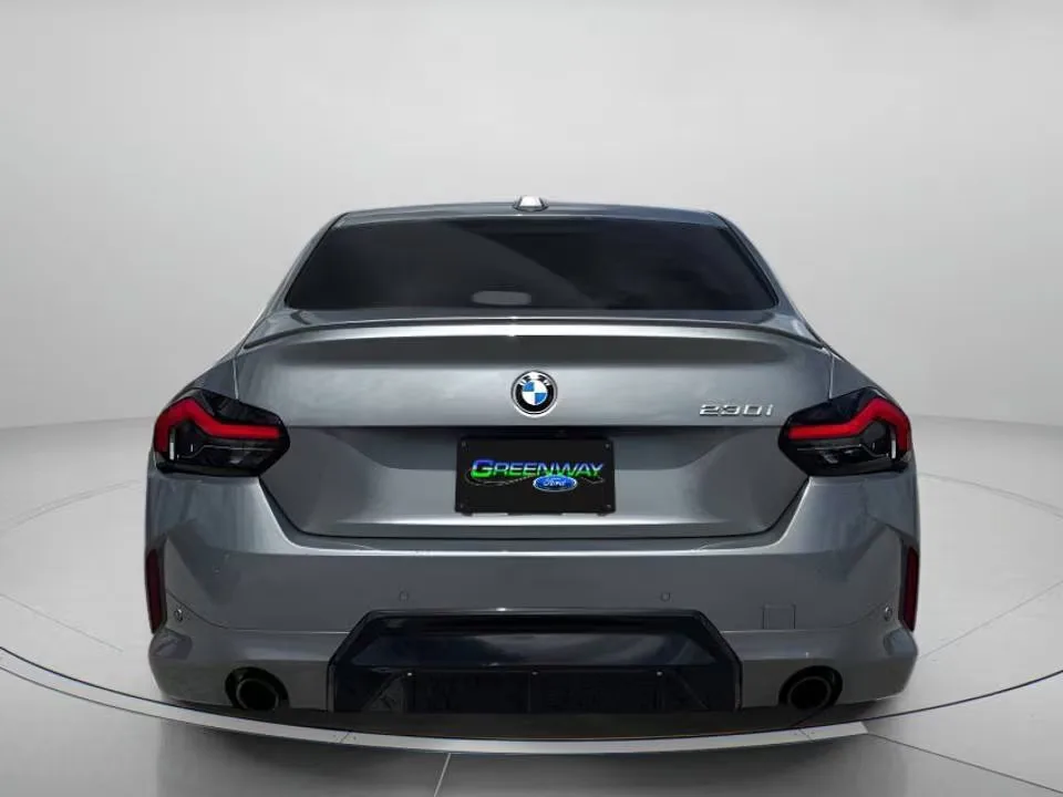 BMW 2 Series 230i 2025 — миниатюра 2