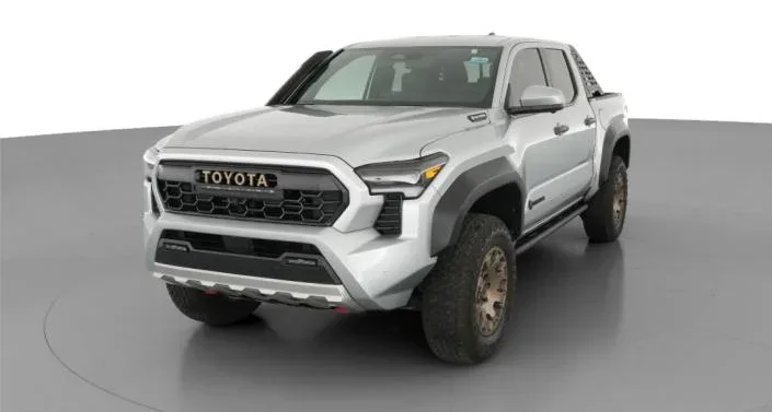 Toyota Tacoma i-FORCE MAX Double Cab Limited 2025 — фото 1, купить с доставкой в Москву