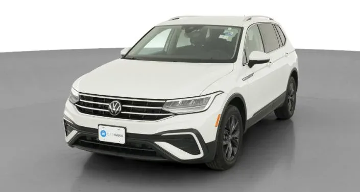 Volkswagen Tiguan SE 2022 — фото 1, купить с доставкой в Москву