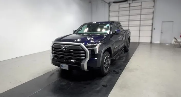 Toyota Tundra CrewMax Limited 2025 — фото 1, купить с доставкой в Москву
