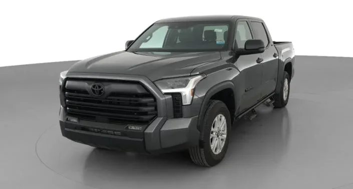 Toyota Tundra CrewMax SR5 2025 — фото 1, купить с доставкой в Москву