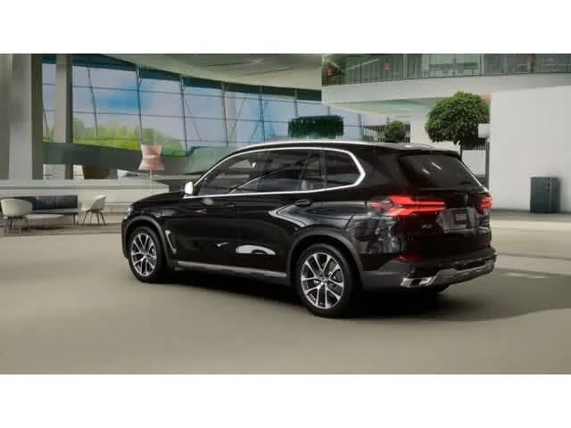 BMW X5 xDrive40i 2026 — фото 1, купить с доставкой в Москву