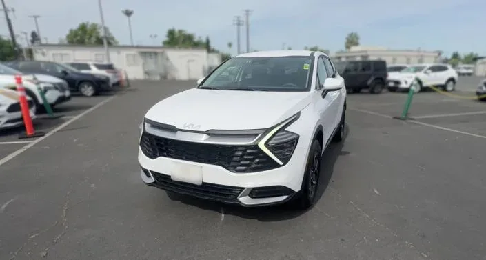 Kia Sportage LX 2025 — фото 1, купить с доставкой в Москву