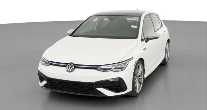 Volkswagen Golf R 2024 — фото 1, купить с доставкой в Москву