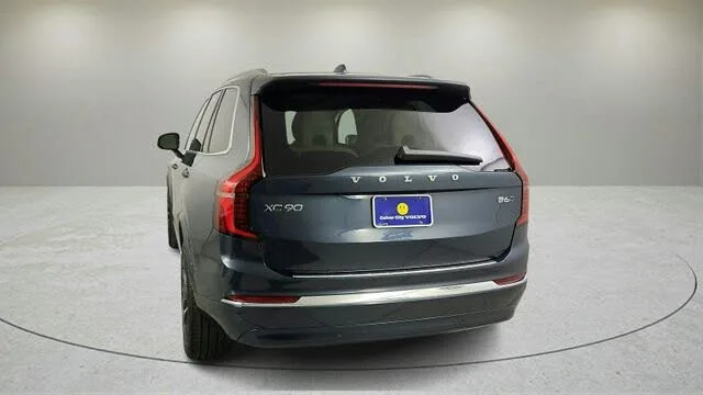 Volvo XC90 B6 Ultra 2026 — миниатюра 3