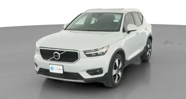 Volvo XC40 T5 Momentum 2022 — фото 1, купить с доставкой в Москву