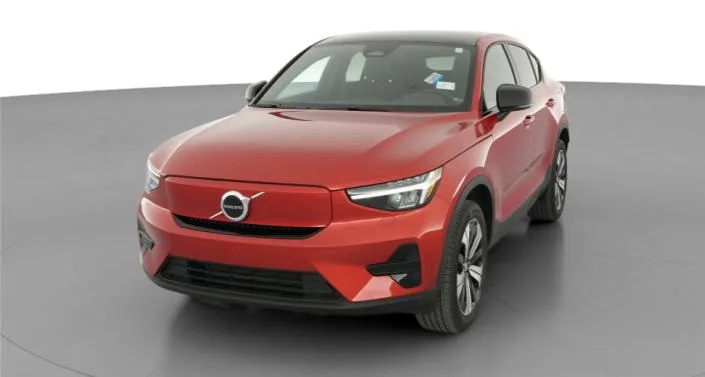 Volvo C40 Recharge Core 2023 — фото 1, купить с доставкой в Москву