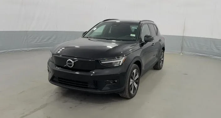 Volvo XC40 Recharge Plus 2023 — фото 1, купить с доставкой в Москву
