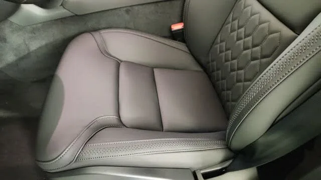 Volvo XC90 T8 Plus 2026 — миниатюра 4