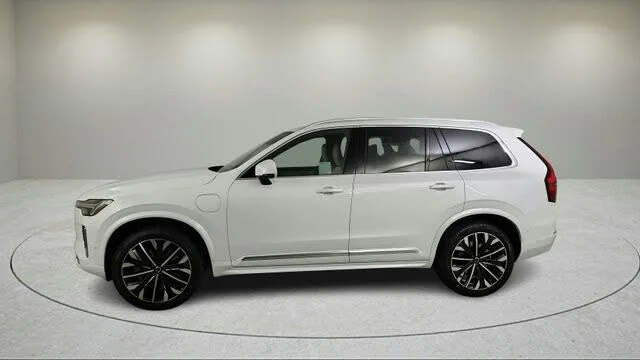 Volvo XC90 T8 Plus 2026 — миниатюра 3