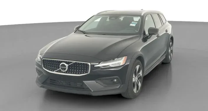 Volvo V60 B5 Plus 2025 — фото 1, купить с доставкой в Москву