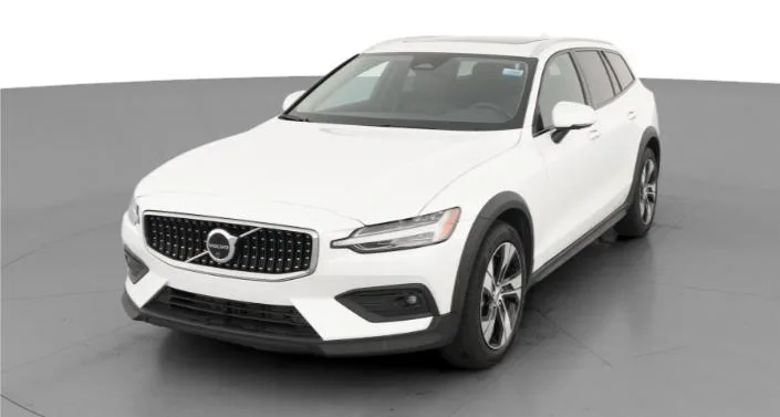 Volvo V60 B5 Plus 2025 — фото 1, купить с доставкой в Москву