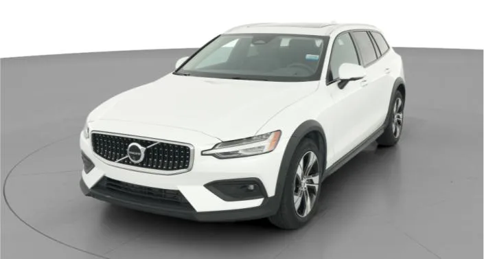 Volvo V60 B5 Plus 2025 — фото 1, купить с доставкой в Москву