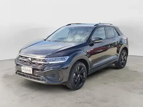 Volkswagen T-Roc 1.5 tsi R-Line dsg 2024 — фото 1, купить с доставкой в Москву