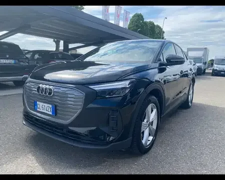 Audi Q4 e-tron 40 Business 2022 — фото 1, купить с доставкой в Москву