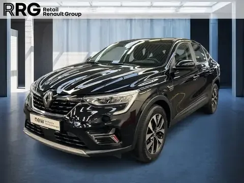 Renault Arkana EQUILIBRE TCe 140 Mild-Hybrid EDC PDC 2023 — фото 1, купить с доставкой в Москву