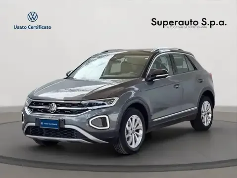 Volkswagen T-Roc 1.0 TSI Style 2025 — фото 1, купить с доставкой в Москву