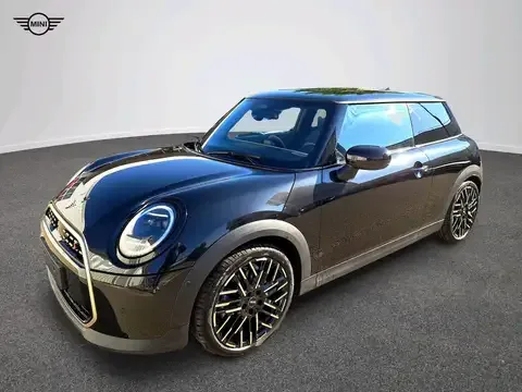 MINI Cooper C Cabrio John Cooper Works Trim 2025 — фото 1, купить с доставкой в Москву