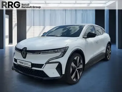 Renault Megane E-Tech TECHNO EV40 130HP CCS AHK STARR 2023 — фото 1, купить с доставкой в Москву