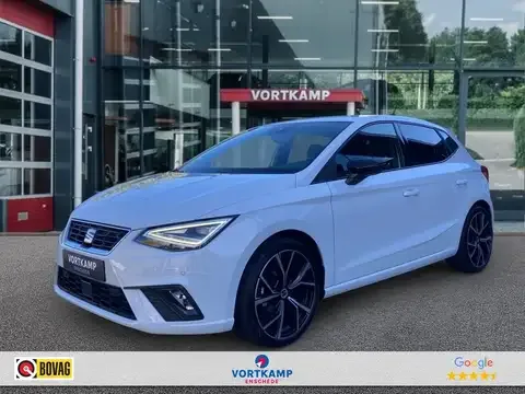 Seat Ibiza 1.0 TSI FR LEDER-ALCANTARA/CAMERA/ACC/STOELVERW/NA 2023 — фото 1, купить с доставкой в Москву