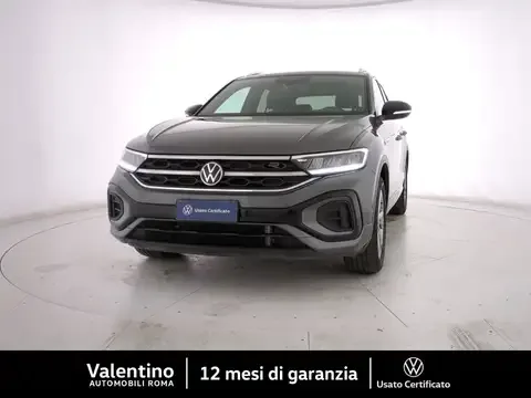 Volkswagen T-Roc 2.0 tdi R-Line 115cv 2024 — фото 1, купить с доставкой в Москву