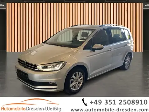 Volkswagen Touran 1.5 TSI DSG Comfortline*ACC*DCC*Kessy 2023 — фото 1, купить с доставкой в Москву