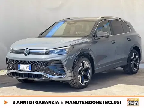 Volkswagen Tiguan 2.0 tdi r-line 150cv dsg 2024 — фото 1, купить с доставкой в Москву