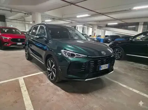MG ZS 1.5 Hybrid+ LUX GREEN 2025 — фото 1, купить с доставкой в Москву