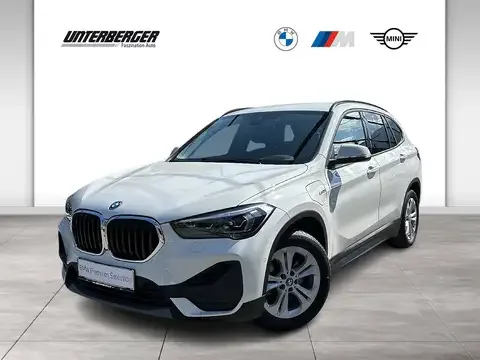 BMW X1 xDrive25e Advantage // Head-Up // Rckfahrkamera / 2022 — фото 1, купить с доставкой в Москву