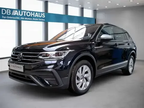 Volkswagen Tiguan Allspace Life 2.0 TDI 4MOTION DSG 2024 — фото 1, купить с доставкой в Москву