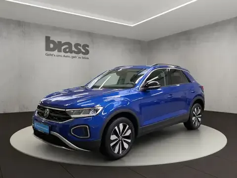 Volkswagen T-Roc 1.0 l TSI GOAL Allwetterreifen Navigation 2024 — фото 1, купить с доставкой в Москву