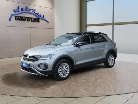 Volkswagen T-Roc Life 2,0TDI Navi/LED/Alu/ACC/Parkas. ** 2025 — фото 1, купить с доставкой в Москву