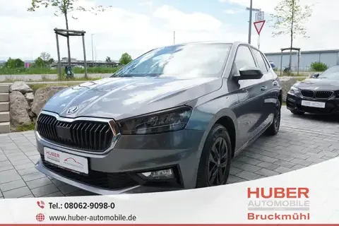 Skoda Fabia 1.0l 70kW TSI Selection LED/CARPLAY/KAMERA/5-T... 2025 — фото 1, купить с доставкой в Москву