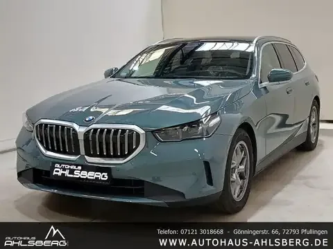 BMW 520 XDRIVE/TOURING/ LCI/WIDES./360/STHZ/ACC/H-K/AHK 2025 — фото 1, купить с доставкой в Москву