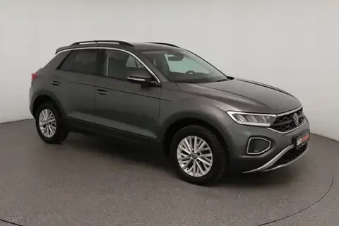 Volkswagen T-Roc 2023 купить в Москве
