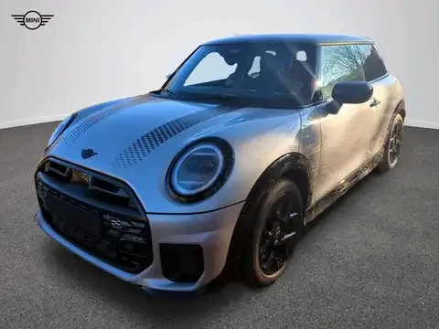MINI Cooper C John Cooper Works Trim 2025 — фото 1, купить с доставкой в Москву