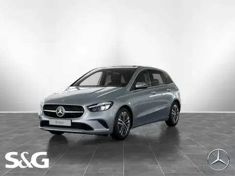 Mercedes-Benz B 200 AHK+PANO+KAMERA+DISTRO+TOTWINKEL+LED+17" 2024 — фото 1, купить с доставкой в Москву