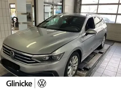 Volkswagen Passat Variant GTE 1.4 TSI Hybrid DSG, AHK, RFK, 2022 — фото 1, купить с доставкой в Москву