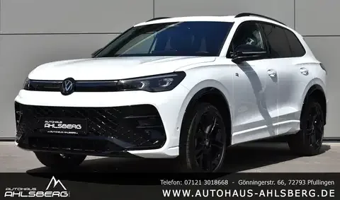 Volkswagen Tiguan R-LINE /STHZ HUD/PANO/20 ZOLL/H&K/BLACK/IQ 2026 — фото 1, купить с доставкой в Москву