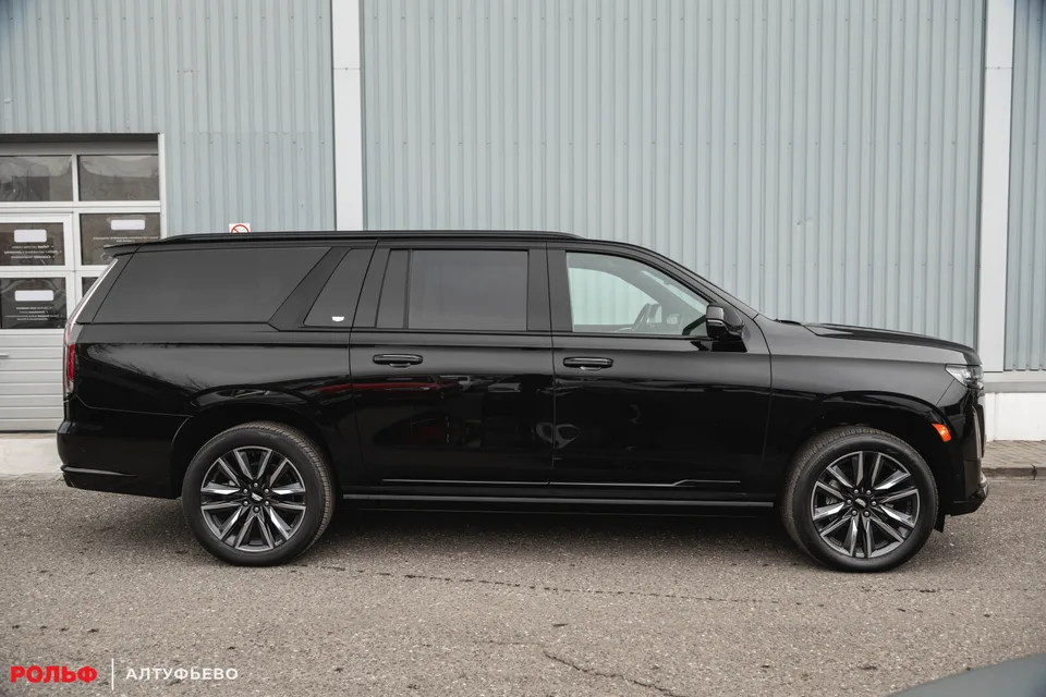 Cadillac Escalade 2023 — миниатюра 2