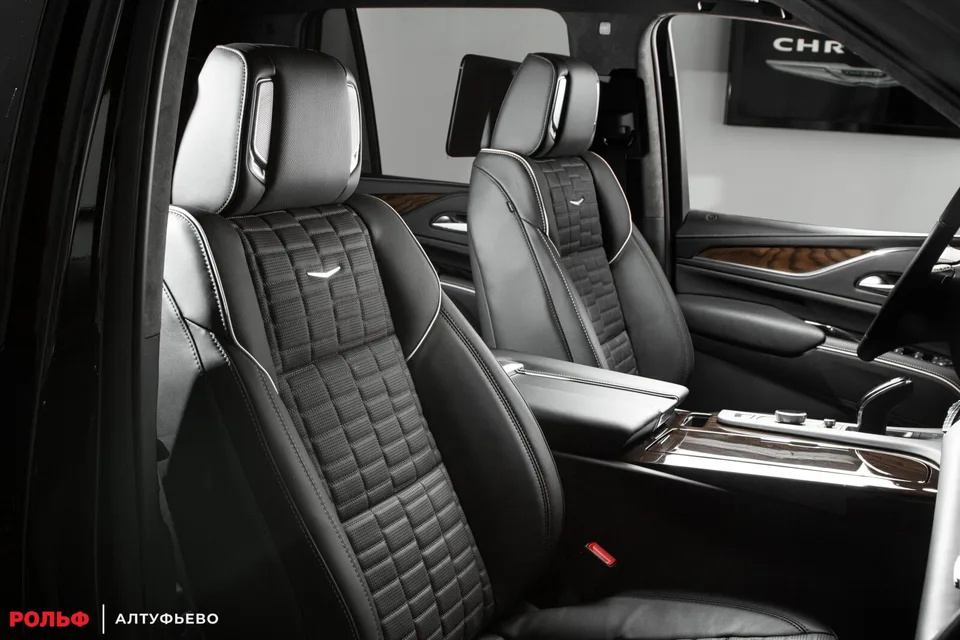 Cadillac Escalade 2023 — миниатюра 5